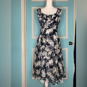 Connected Petite Black & White Floral Sleeveless Dress Size-8P